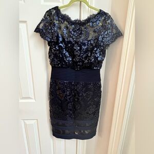 New with tags Tadashi Shoji size 8 blue sequined lined dress